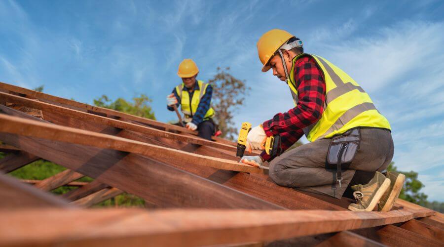 Professional Flat Roofing Installation services in Elm Grove, LA